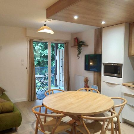 Duplex Lumineux - 40M2 - 2 Chambres - Balcon Terrasse - Parking - Entierement Renove En Mai 2024 Cauterets Bagian luar foto